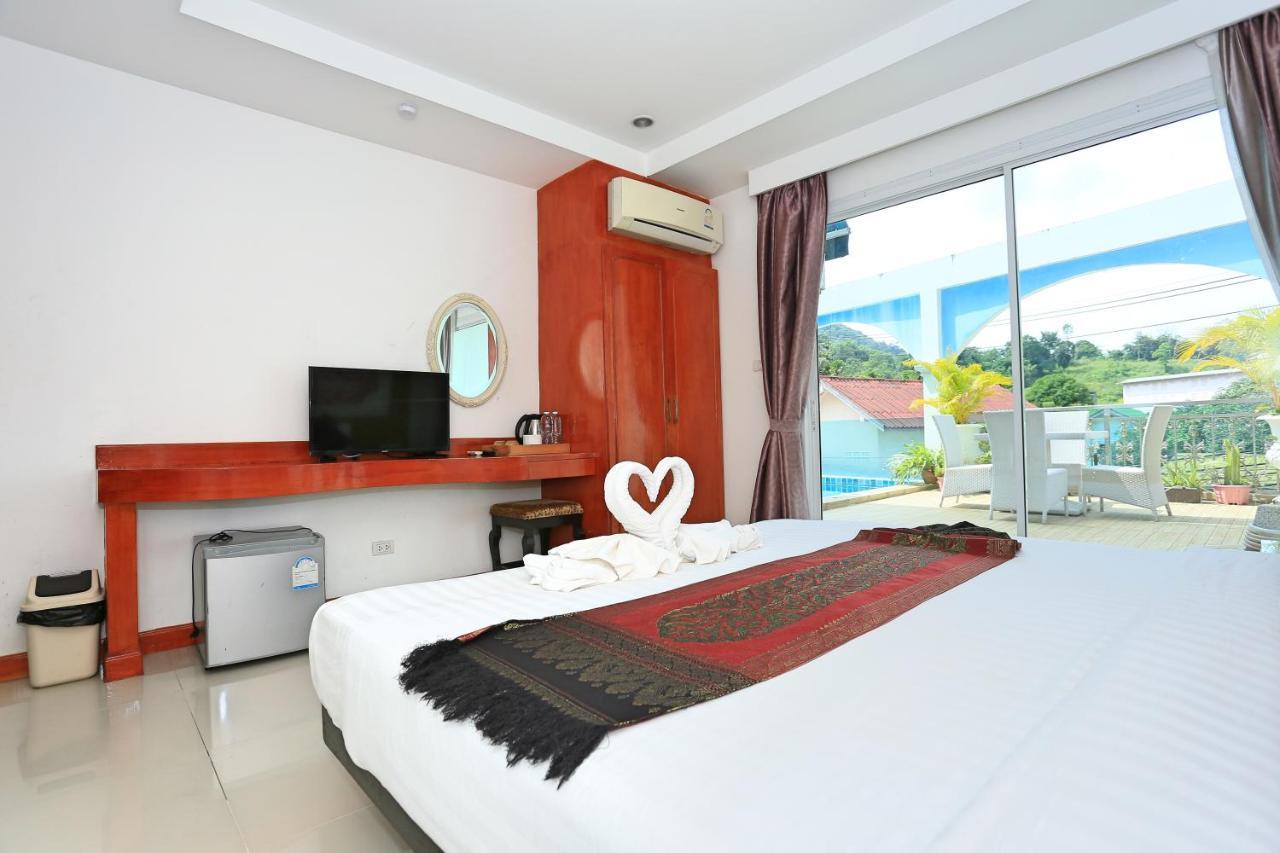 Hotel Lucky Sun Patong Extérieur photo